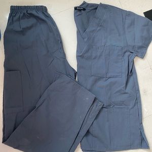 Grey Just Love Scrubs Size Medium